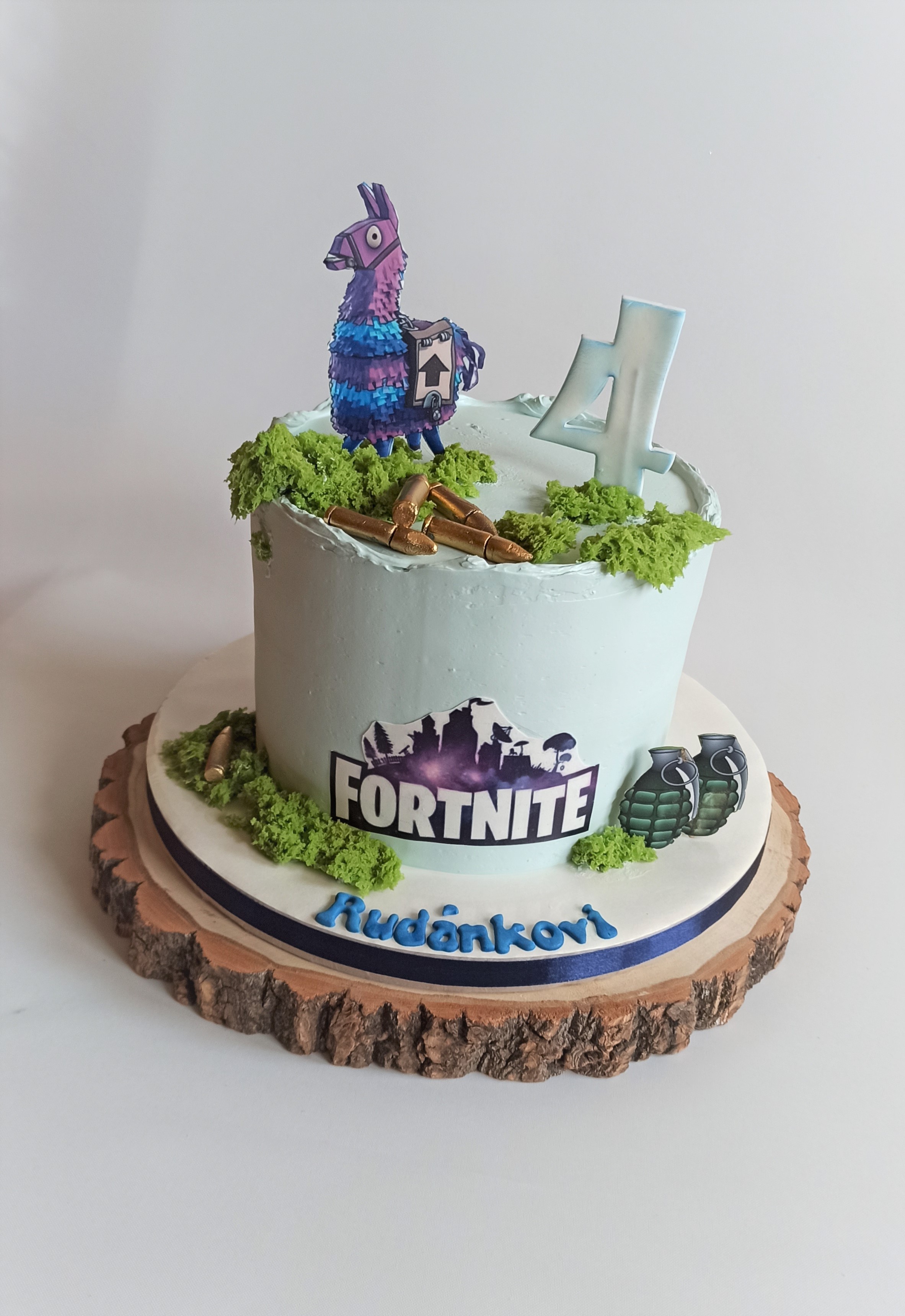 1739. Fortnite