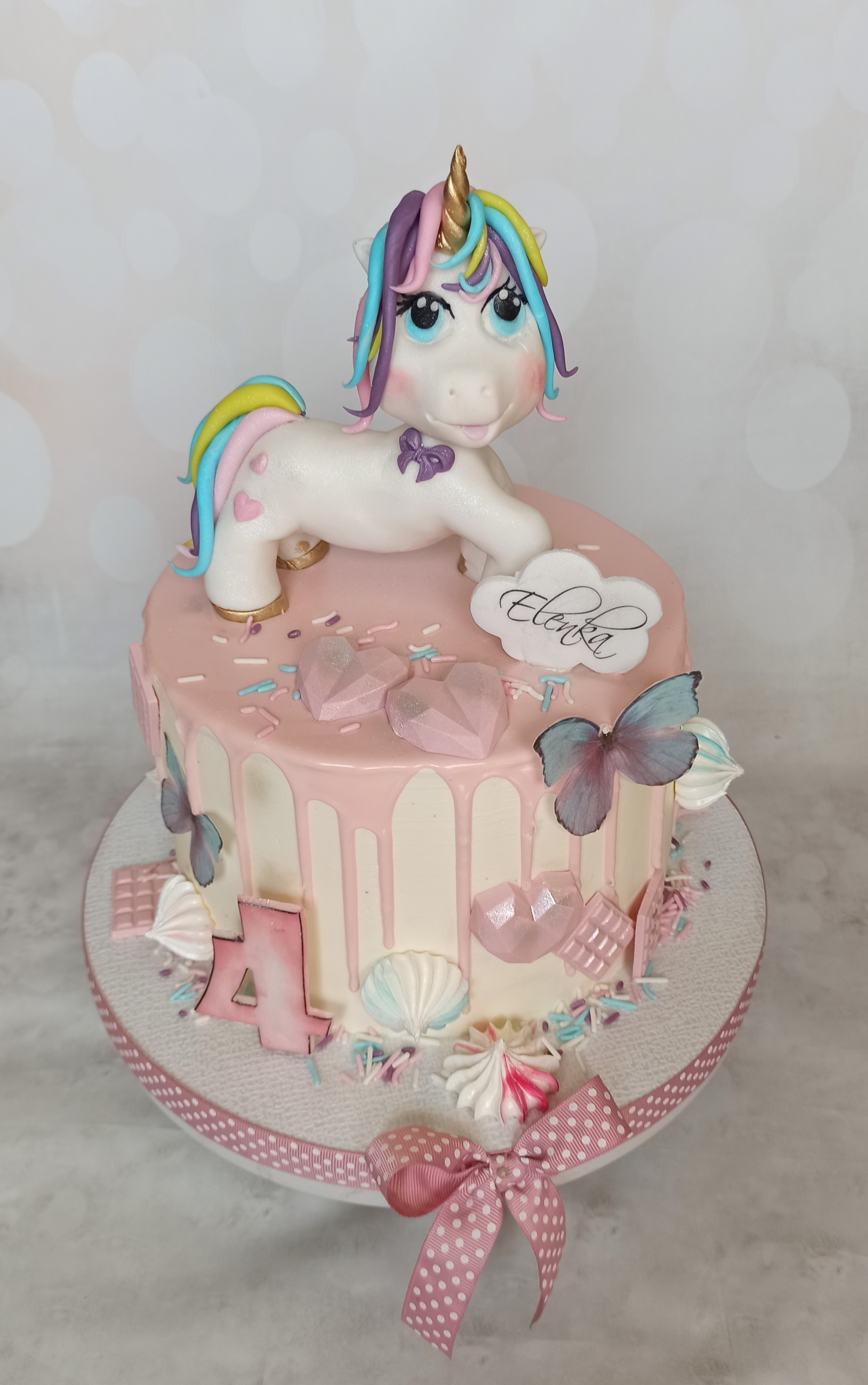 1837. Unicorn pro Elenku